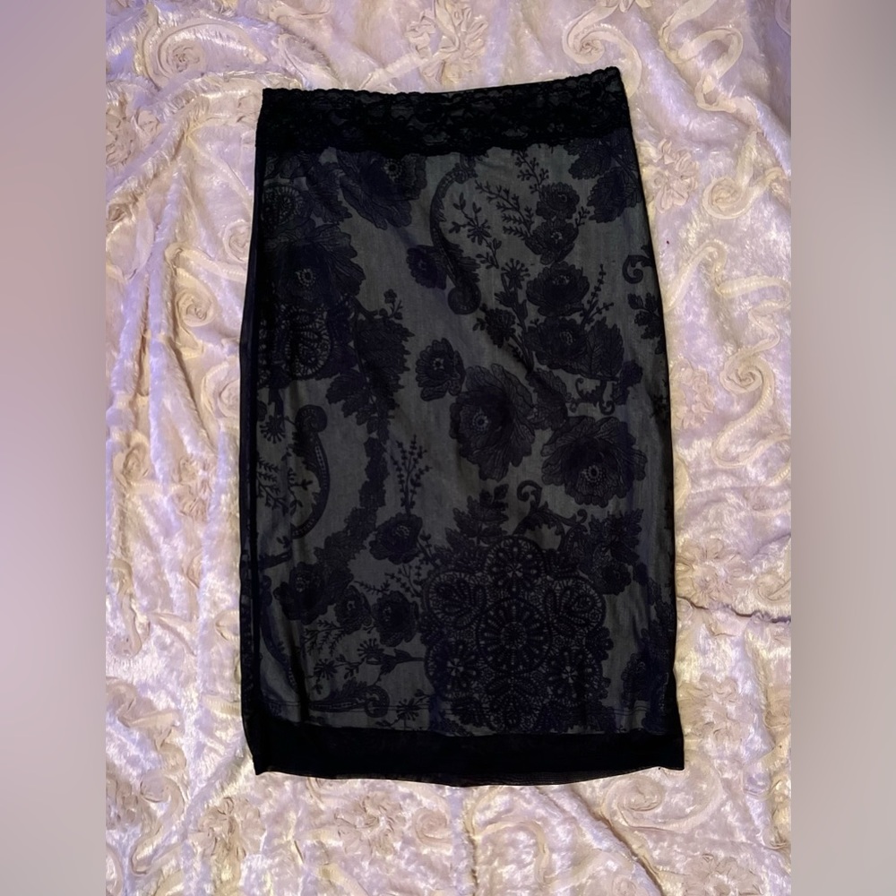 Size small Eye Candy black lace skirt